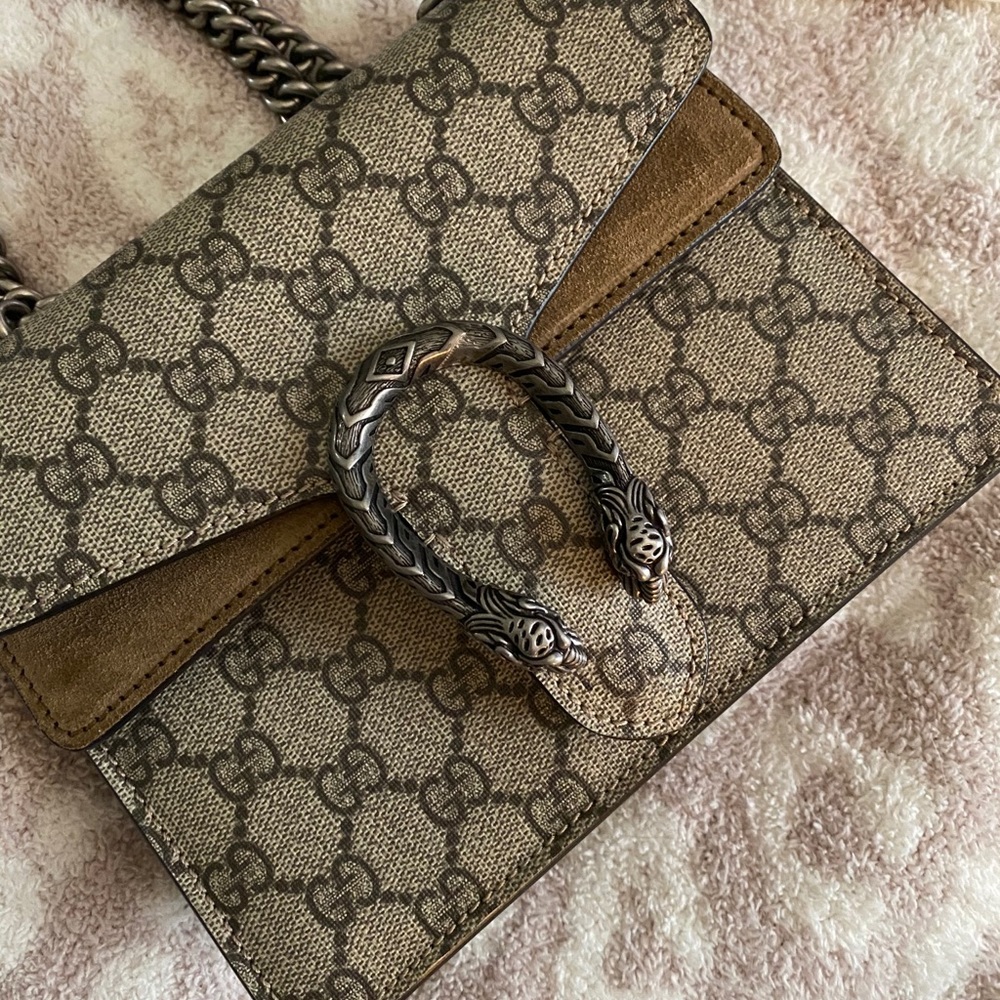 SOLD Gucci Dionysus Supreme Mini Bag - Picture 6 of 9